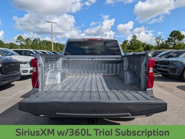 Used 2025 Gray Chevrolet LT image 32