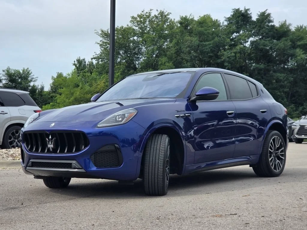 Used 2023 Blu Intenso Metallic Maserati Modena image 28