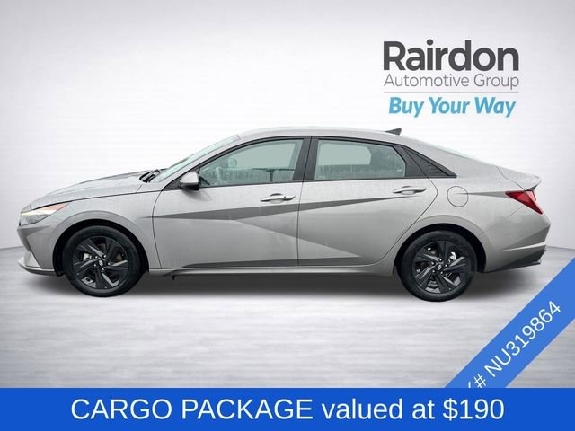 Used 2022 Fluid Metal Hyundai SEL image 4