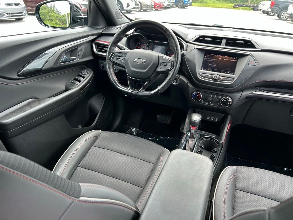 Used 2023 Black Chevrolet RS image 9