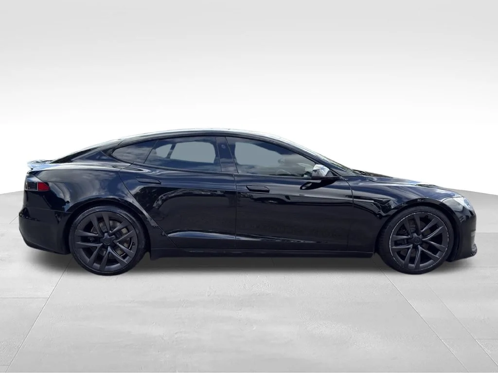 Used 2021 Black Tesla Plaid image 5