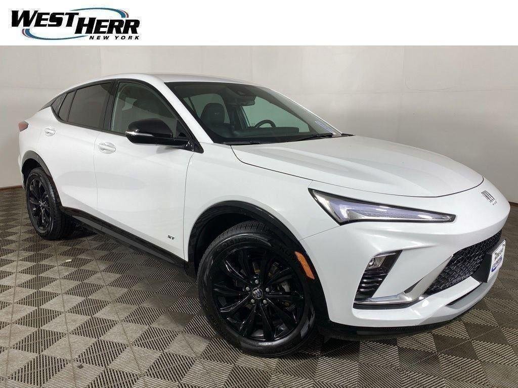 Used 2025 Summit White Buick Sport Touring FWD image 30