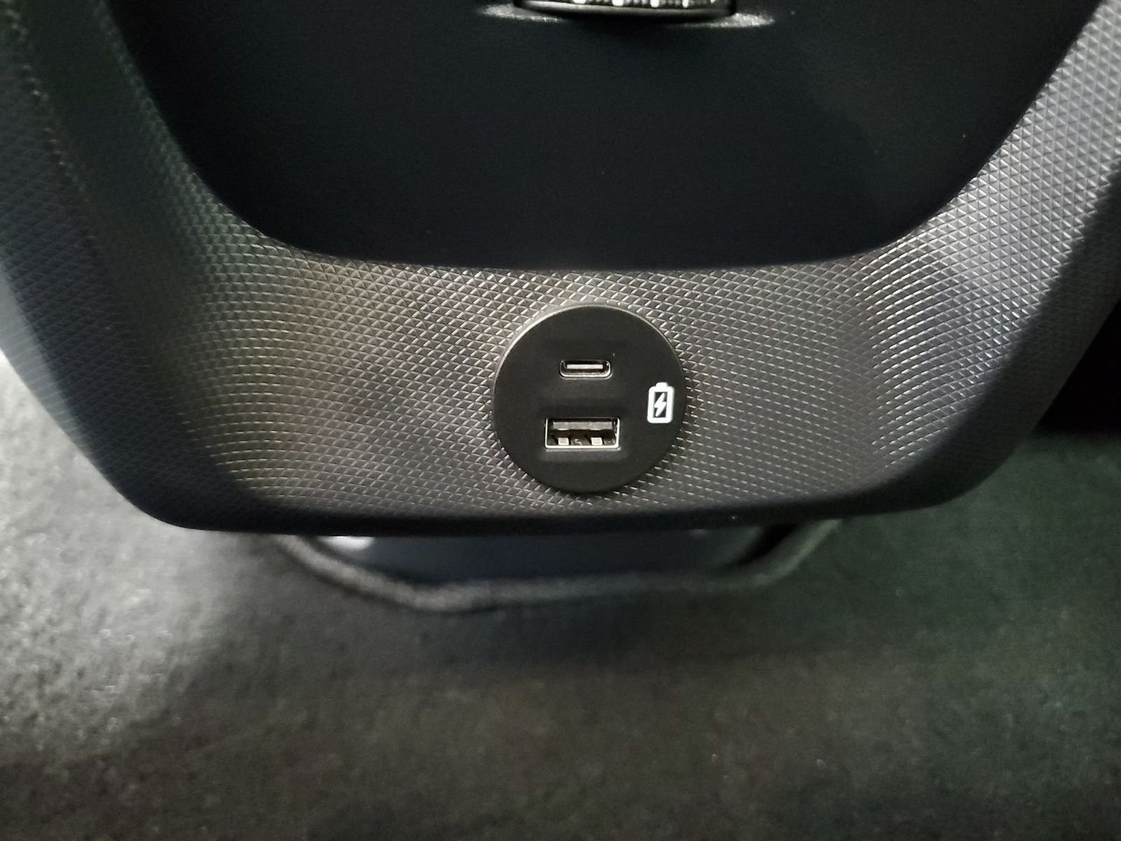 Used 2024 White Ford Select image 10