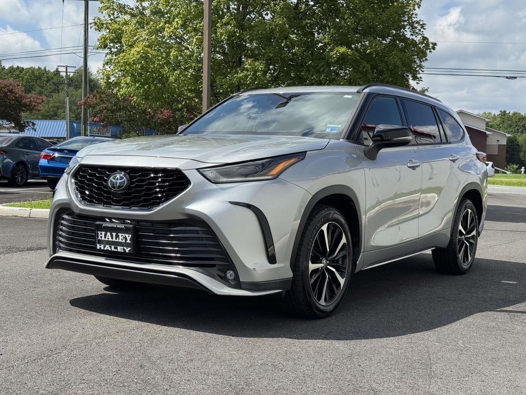 Used 2021 Silver Toyota XSE image 26