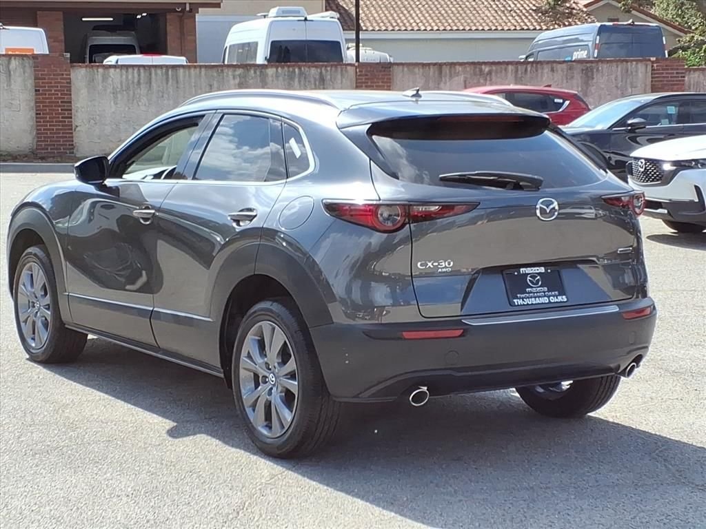 2025 Mazda CX-30 Premium - Photo 6