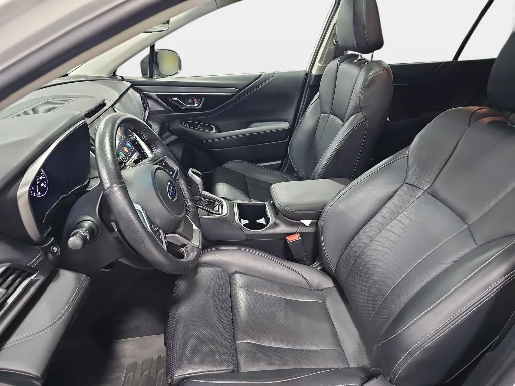 Used 2020 White Subaru Limited image 17