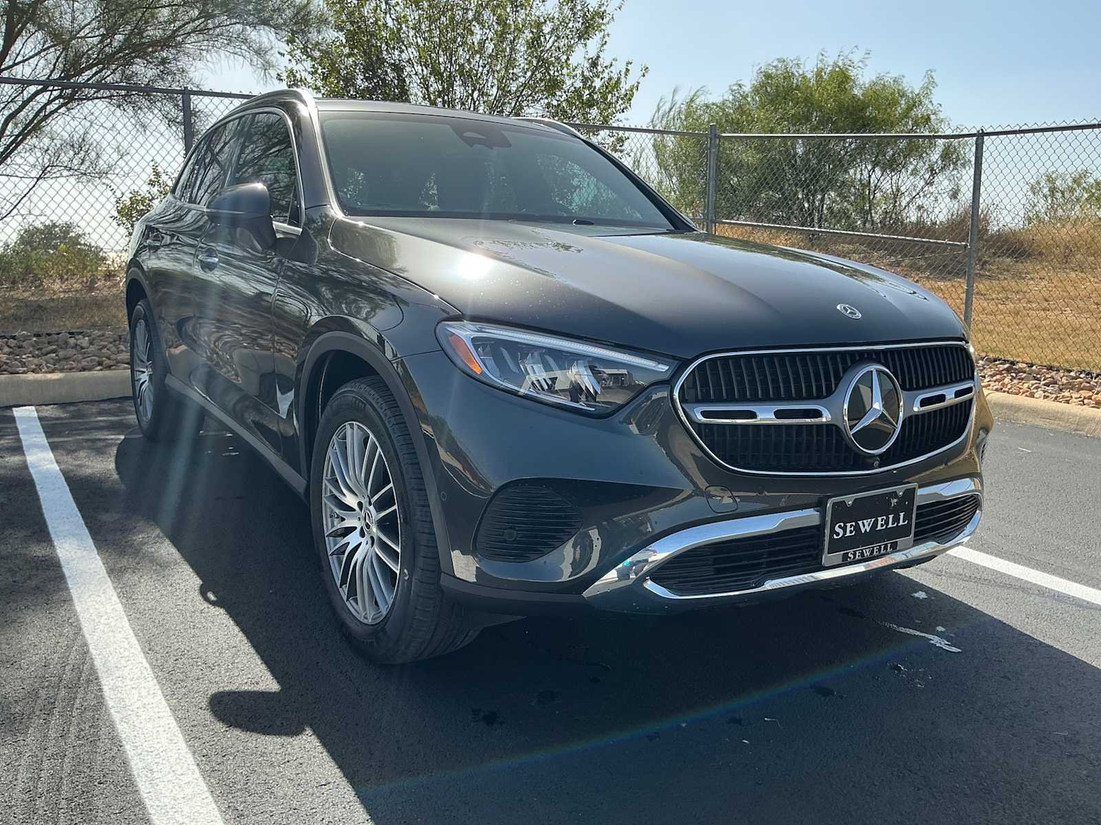 Certified Used 2026 Graphite Grey Metallic Mercedes-Benz GLC 300 image 3