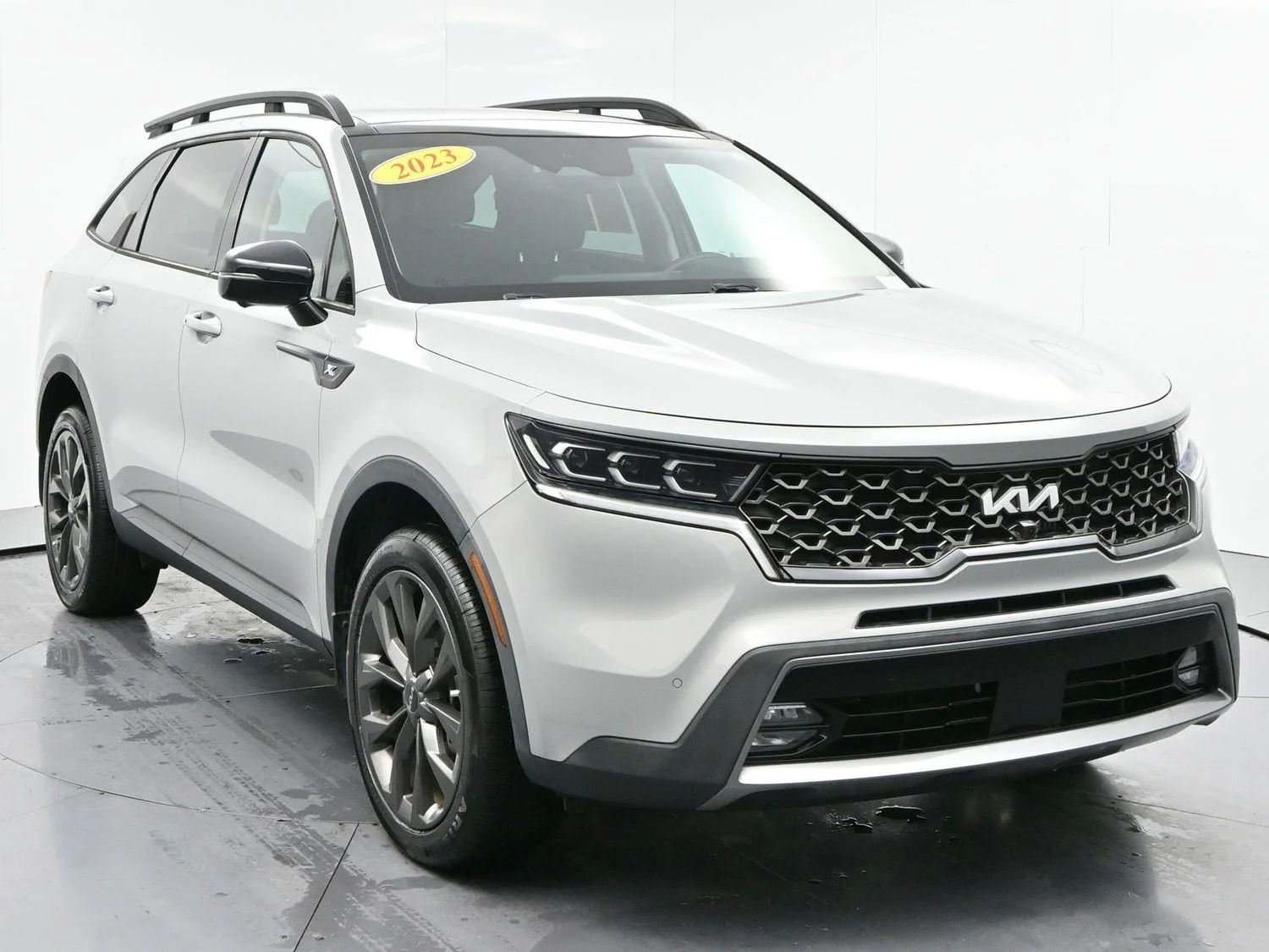 Used 2023 Wolf Gray Kia X-Line SX Prestige image 2