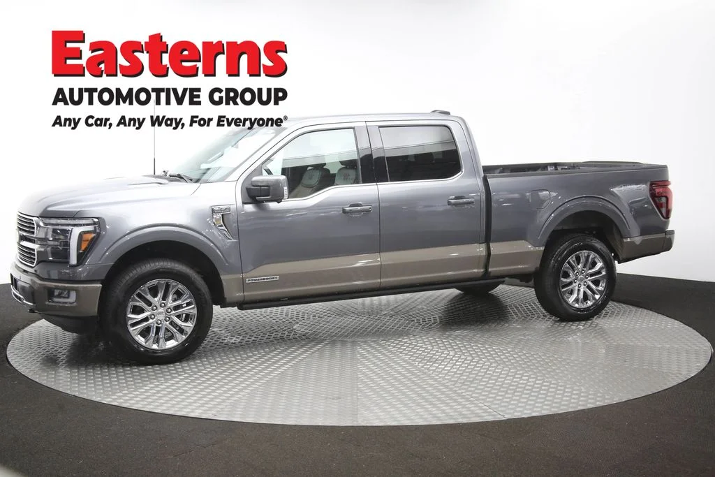 Used 2025 Gray Ford King Ranch image 64