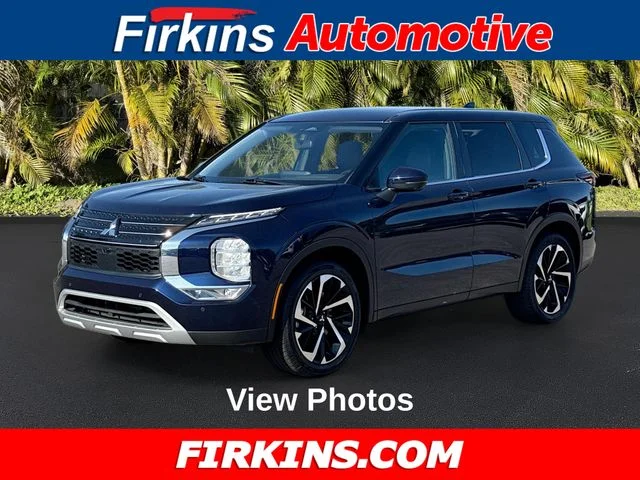 2024 Mitsubishi Outlander SE 2WD's photo