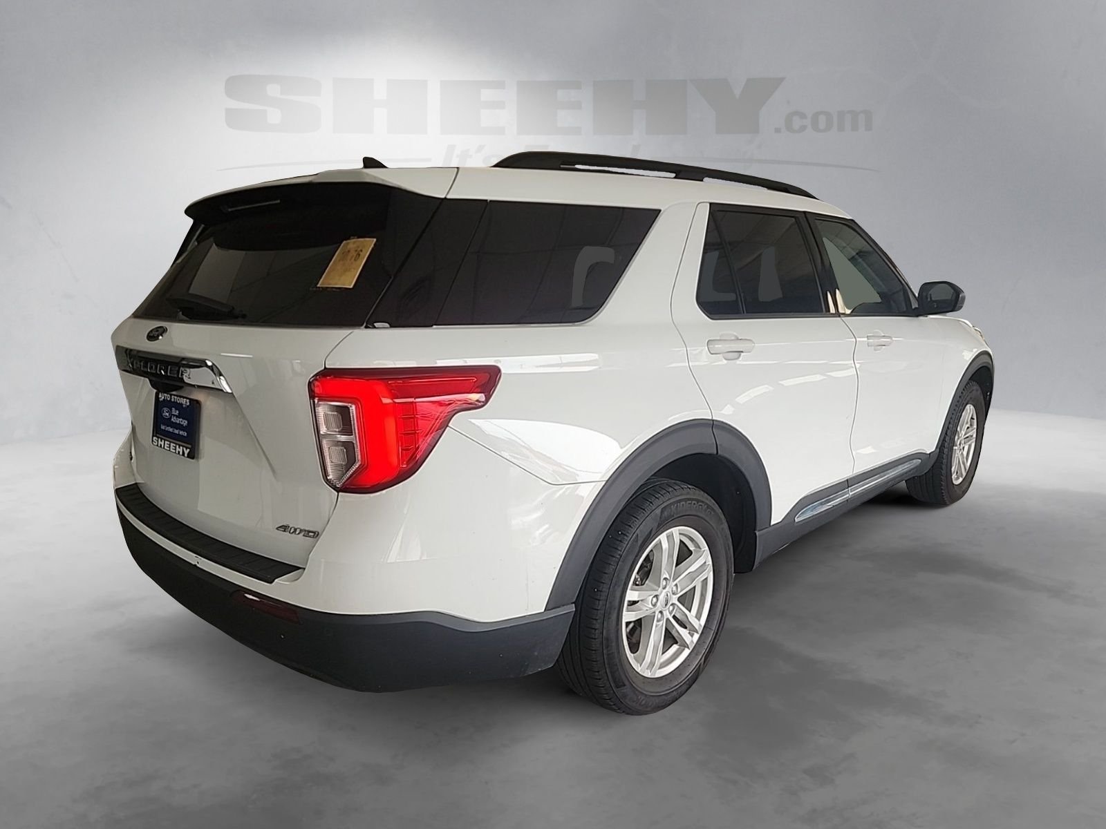 Used 2022 White Ford XLT image 13