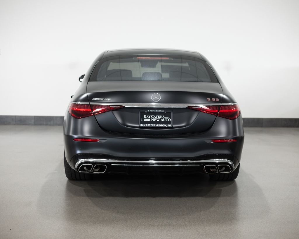 New 2026 MANUFAKTUR Night Black Magno Mercedes-Benz S 63 E AMG® image 11