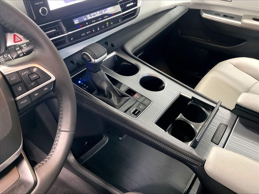 Used 2025 Black Toyota XLE image 21