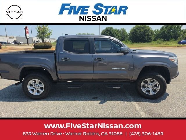 Used 2020 Gray Toyota SR5 image 2