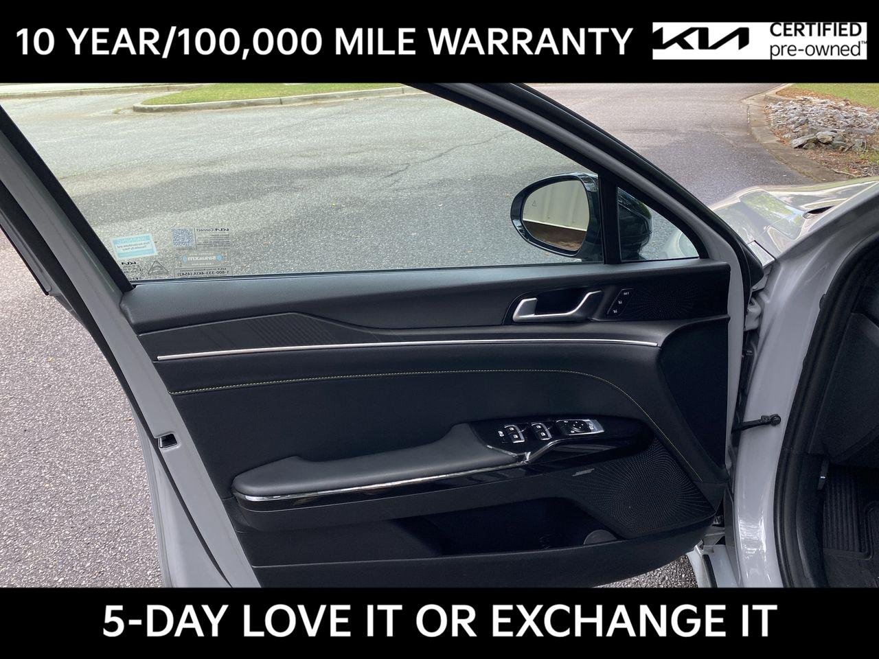 Used 2025 Wolf Gray Kia GT image 17