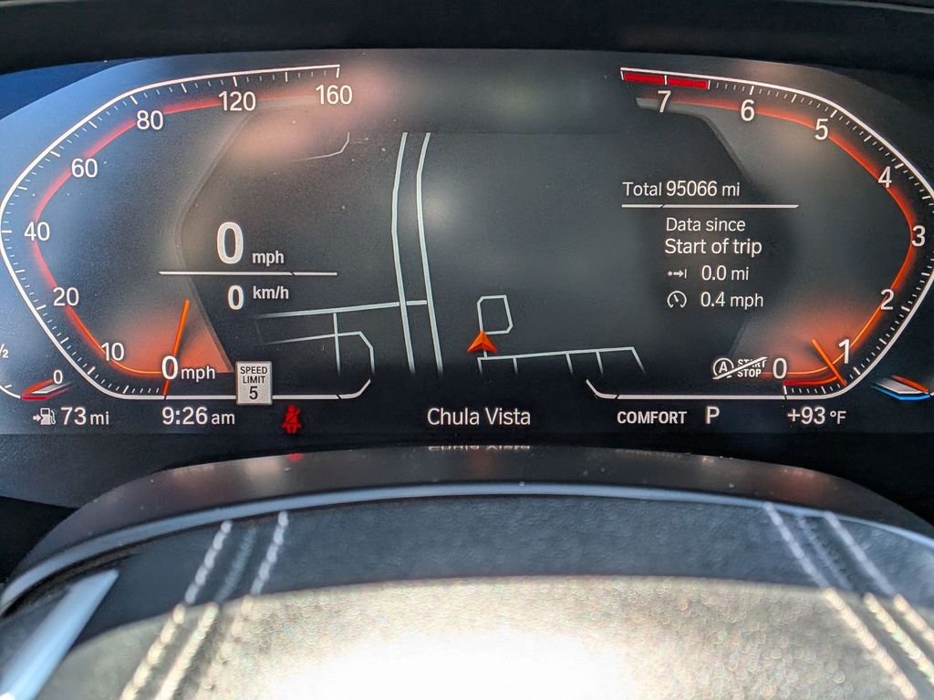 Used 2019 White BMW xDrive40i image 11