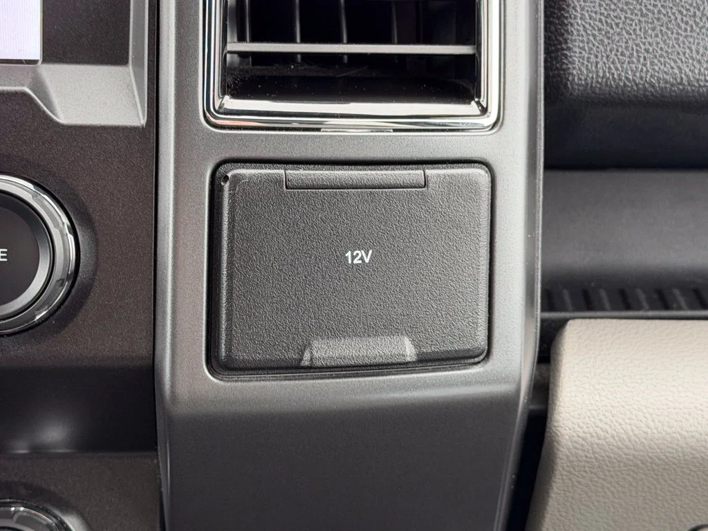 Used 2019 Gray Ford XLT image 16
