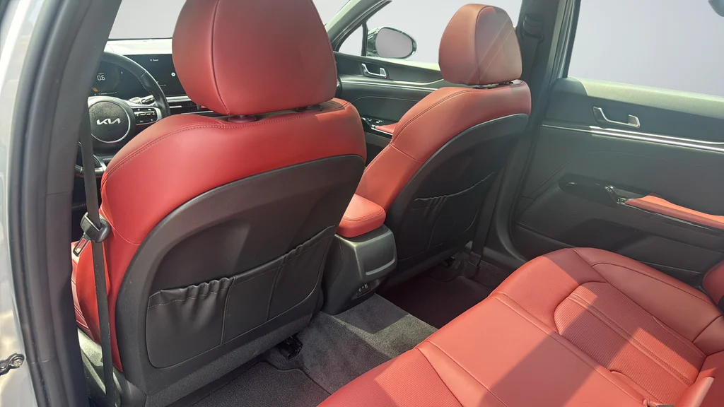 2025 Kia K5 GT-Line - Photo 28