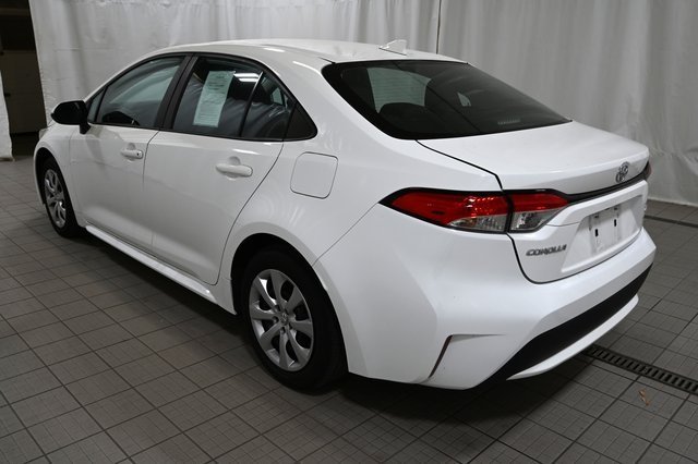 2022 Toyota Corolla LE photo 4