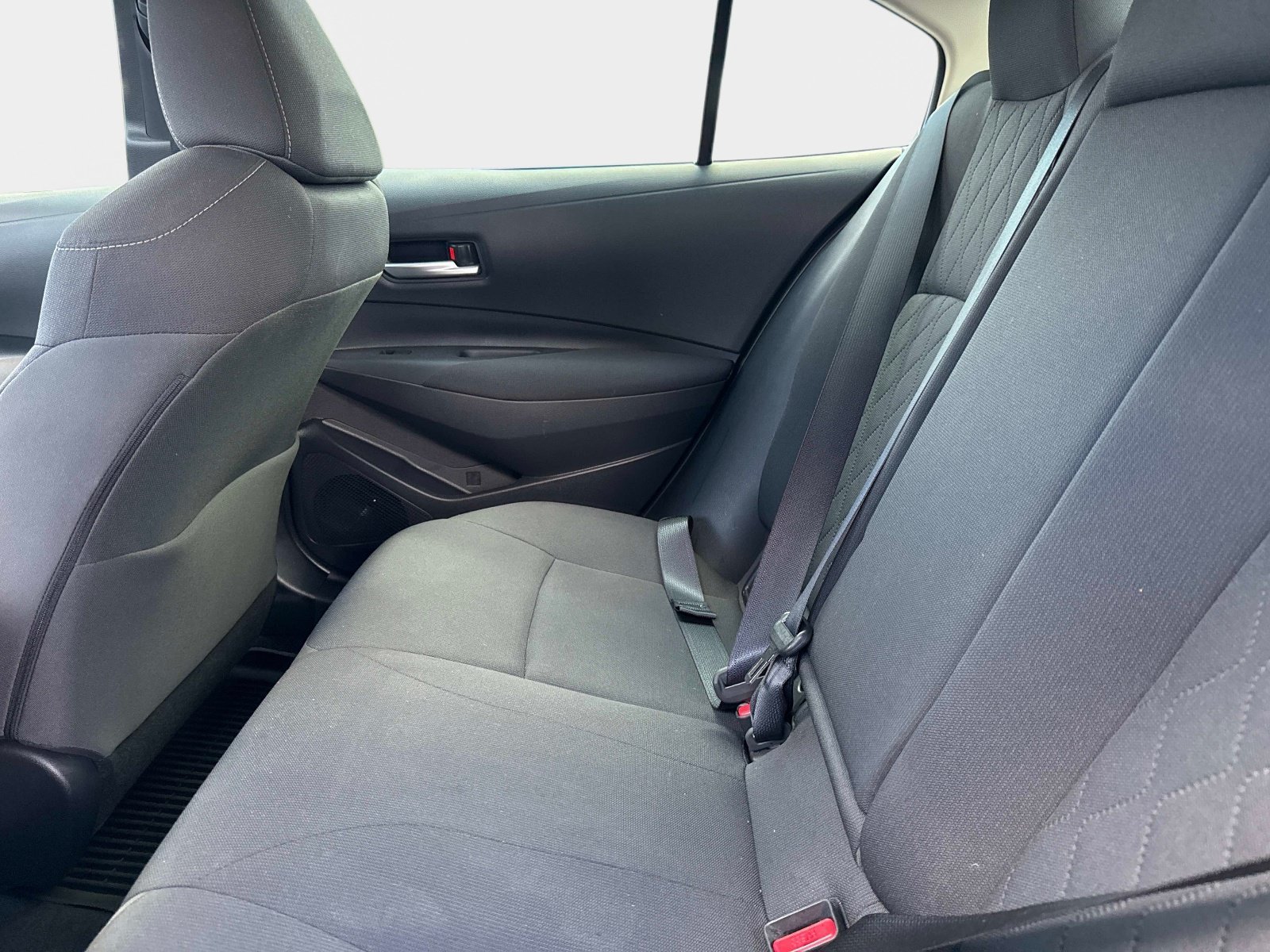 Used 2020 Classic Silver Metallic Toyota LE image 12