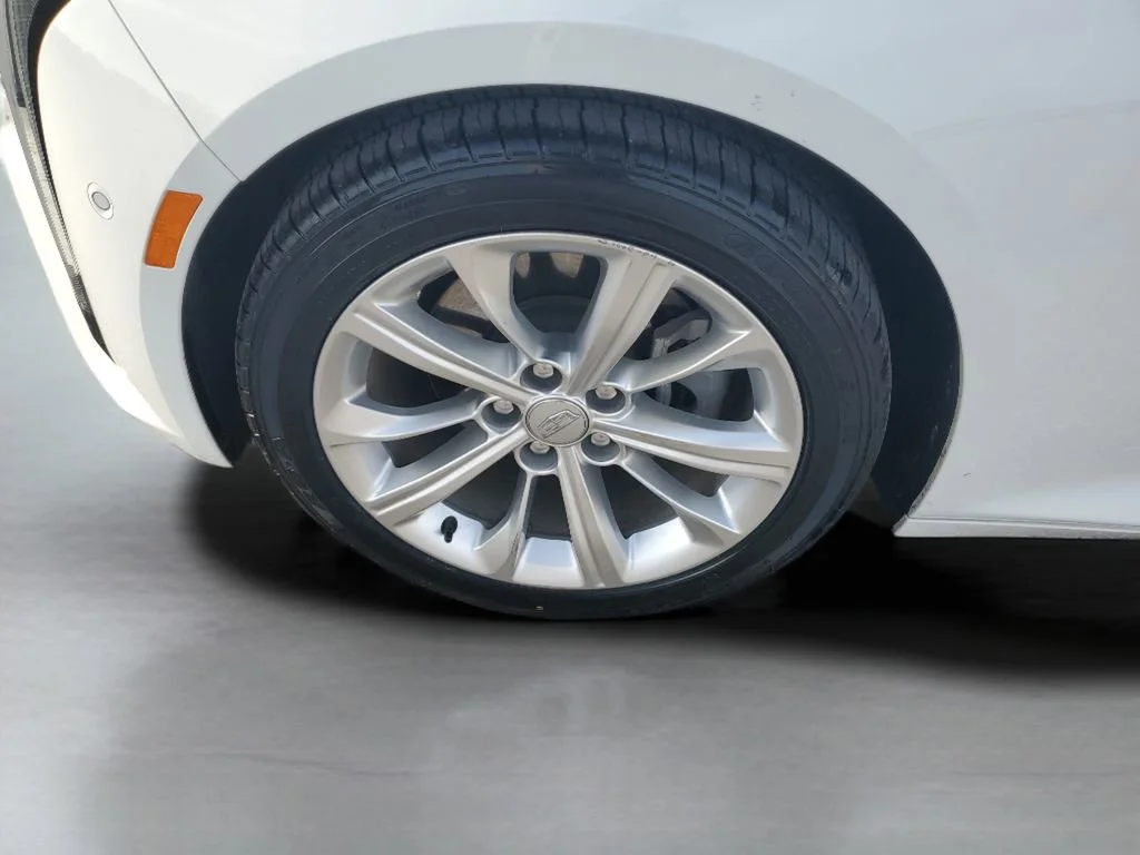Used 2025 Summit White Cadillac Premium Luxury image 28