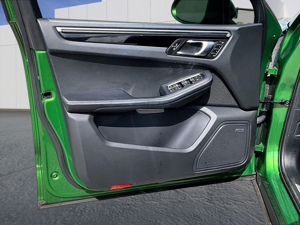 Used 2020 Green Porsche S image 19