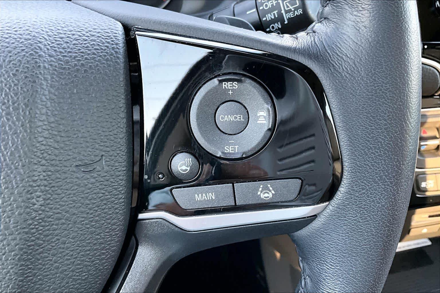 Used 2020 Platinum White Pearl Honda Elite image 24