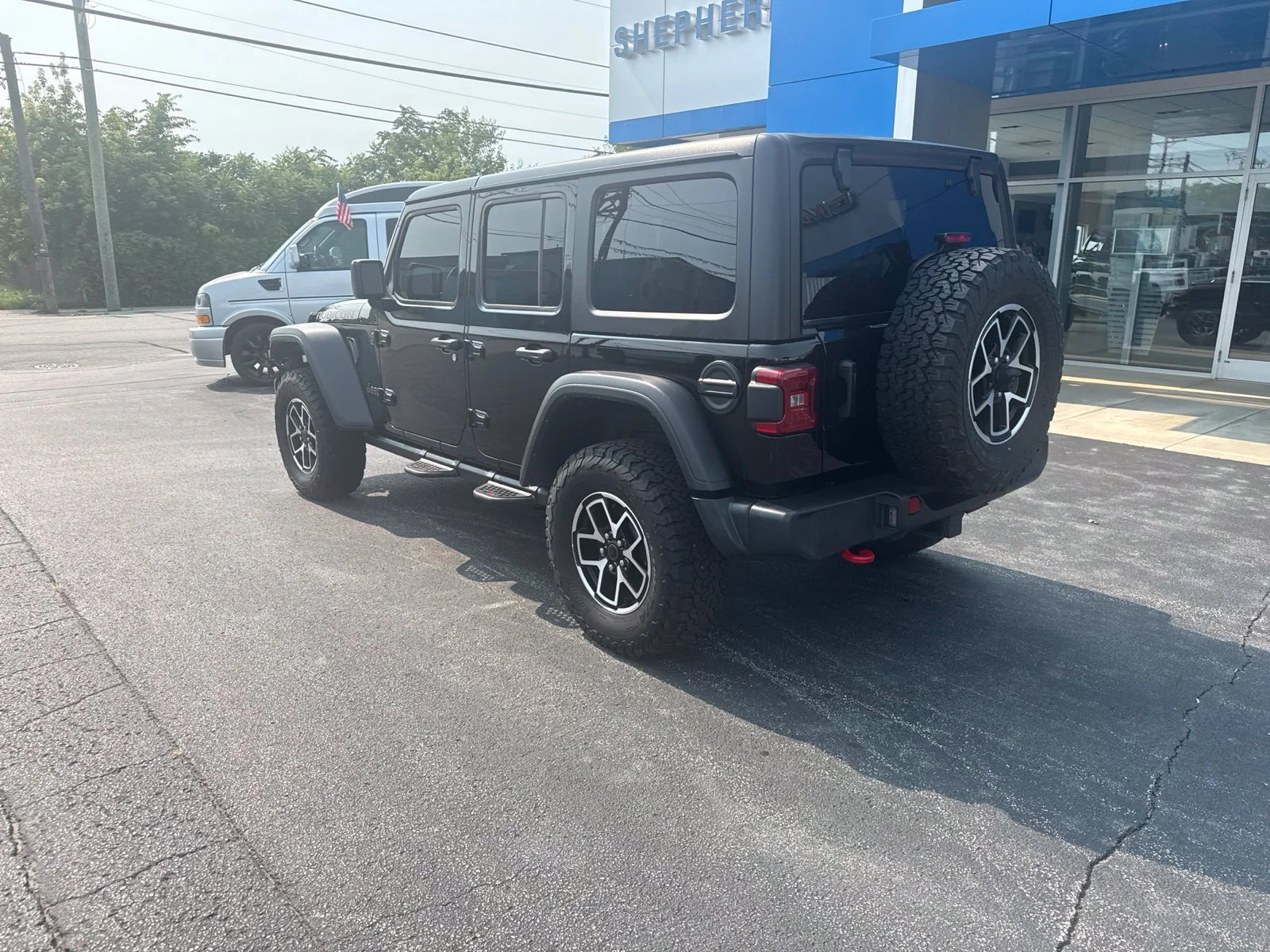 Used 2024 Black Jeep Rubicon image 5