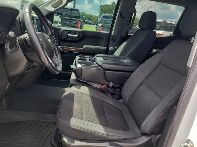 Used 2021 White Chevrolet LT image 20