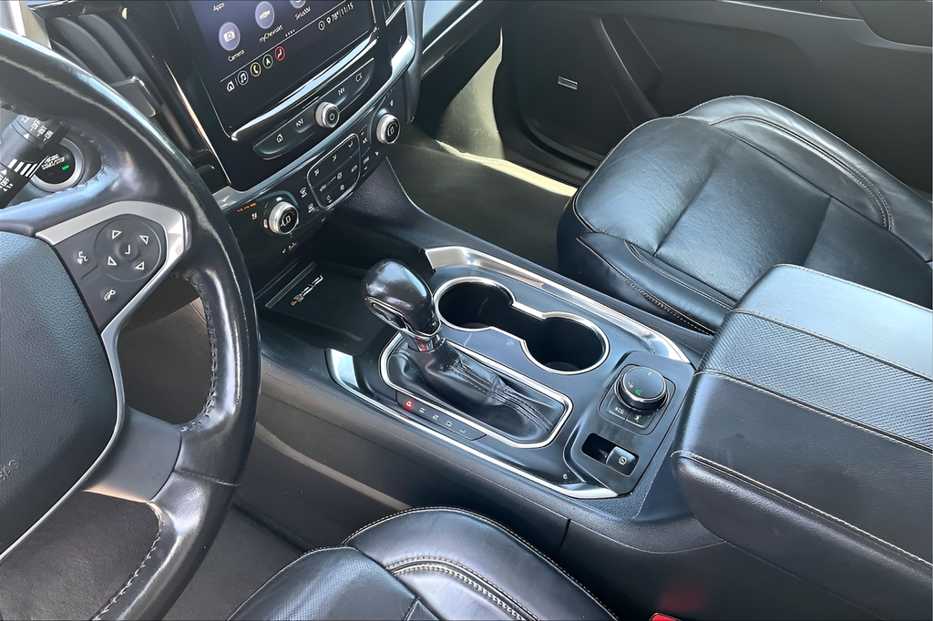 Used 2021 Beige Chevrolet Premier image 15