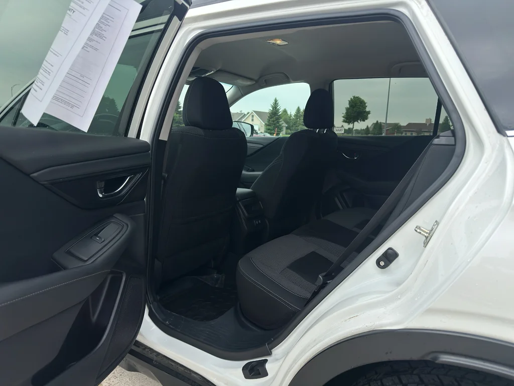Used 2021 Crystal White Pearl Subaru Premium image 10