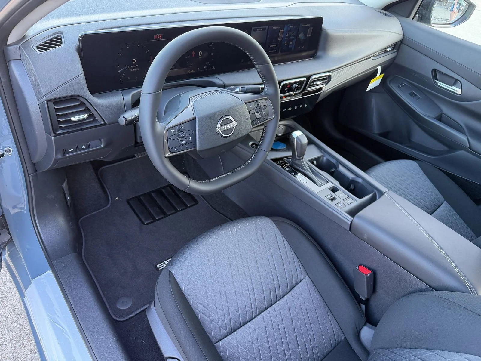 New 2027 Atlantic Gray Metallic Nissan SV image 13