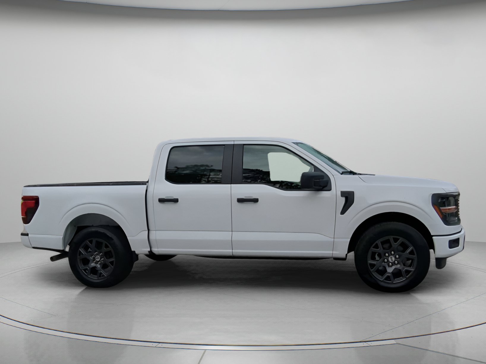 New 2026 Oxford White Ford STX® image 30