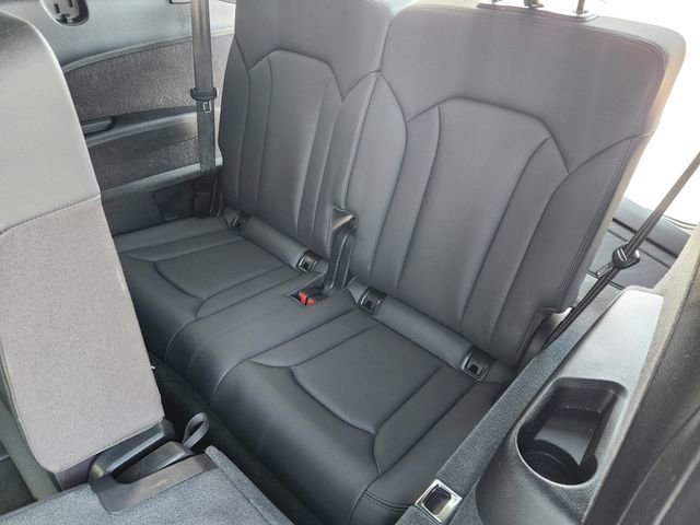 car-gallery-32