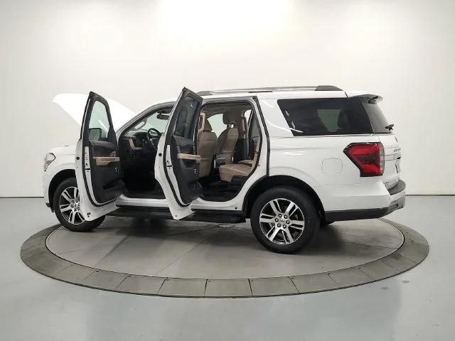 Used 2024 White Ford Limited image 12
