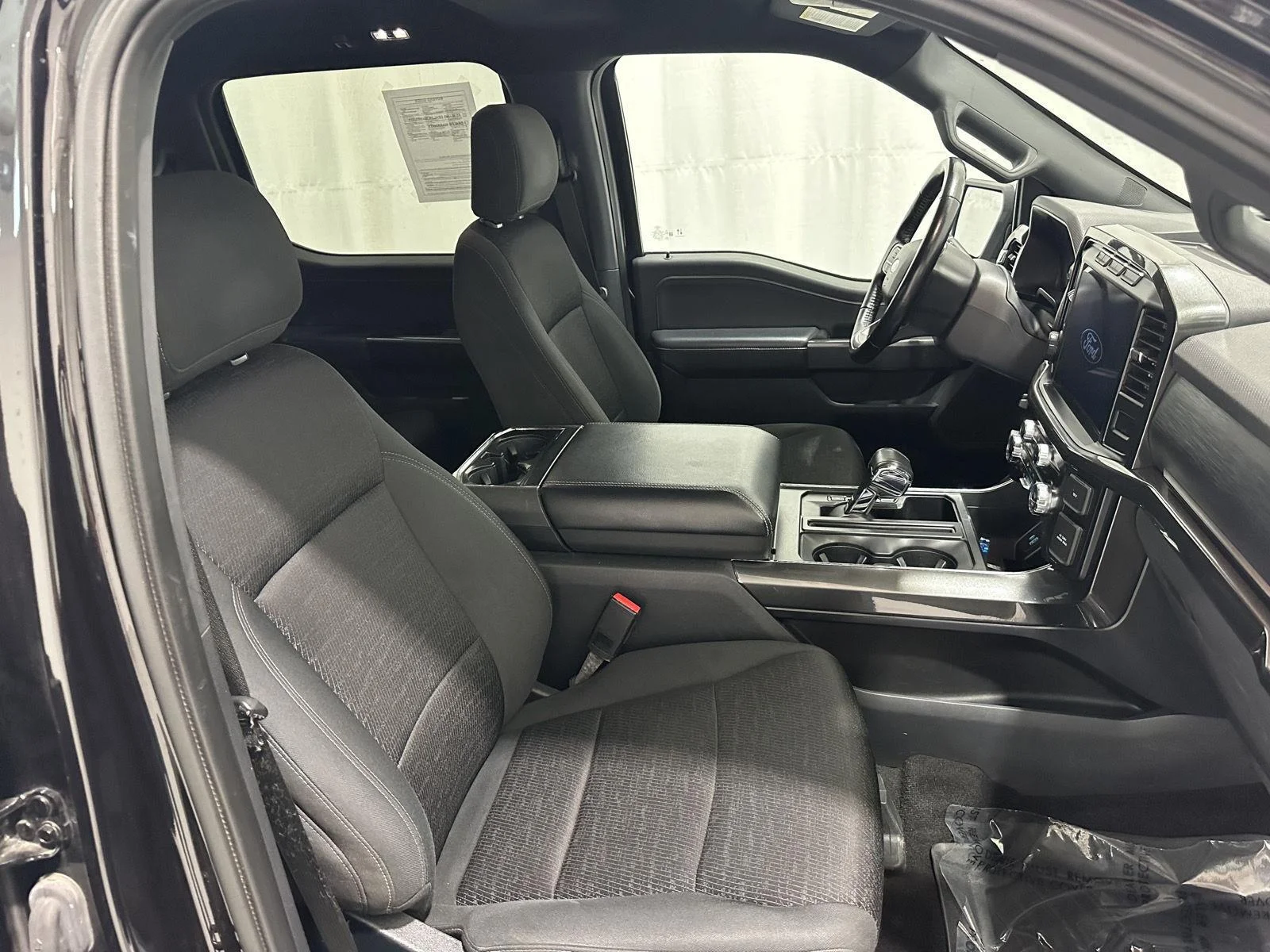 Used 2021 Agate Black Metallic Ford XL image 27