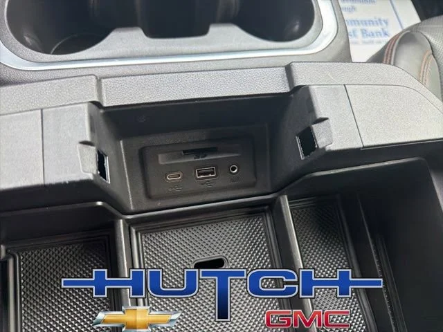 Used 2021 ONYX BLACK GMC AT4 image 32
