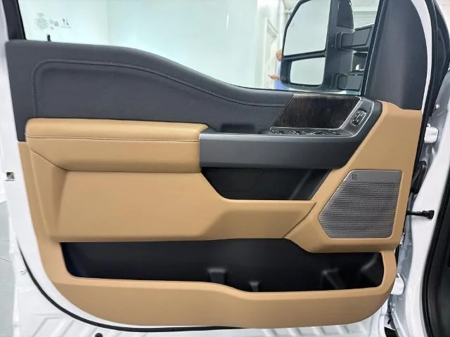 New 2026 Oxford White Ford F-350® Lariat® image 30