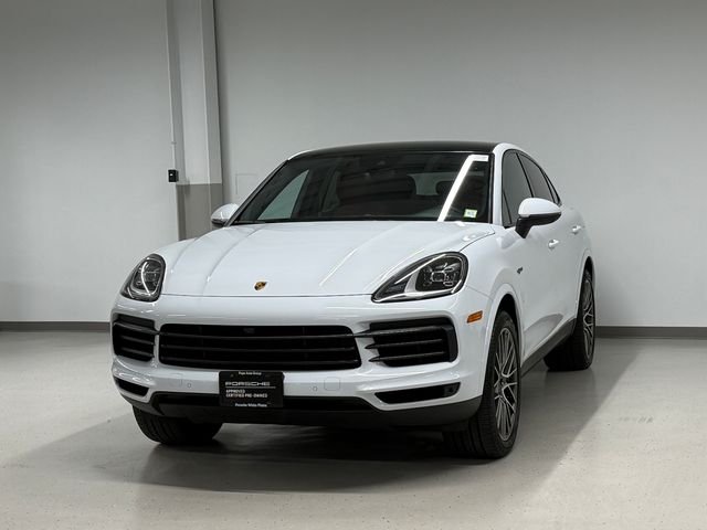 2023 Porsche Cayenne Platinum Edition E-Hybrid's photo