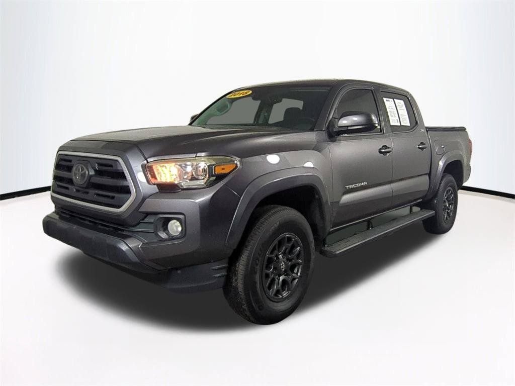 Used 2018 Gray Toyota SR5 image 9