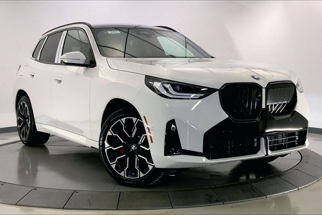 Used 2026 Alpine White BMW  image 11