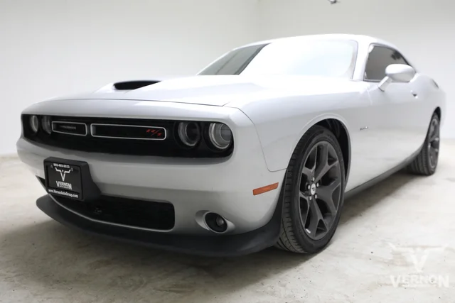 Pre-Owned 2019 Dodge Challenger R/T Coupe RWD