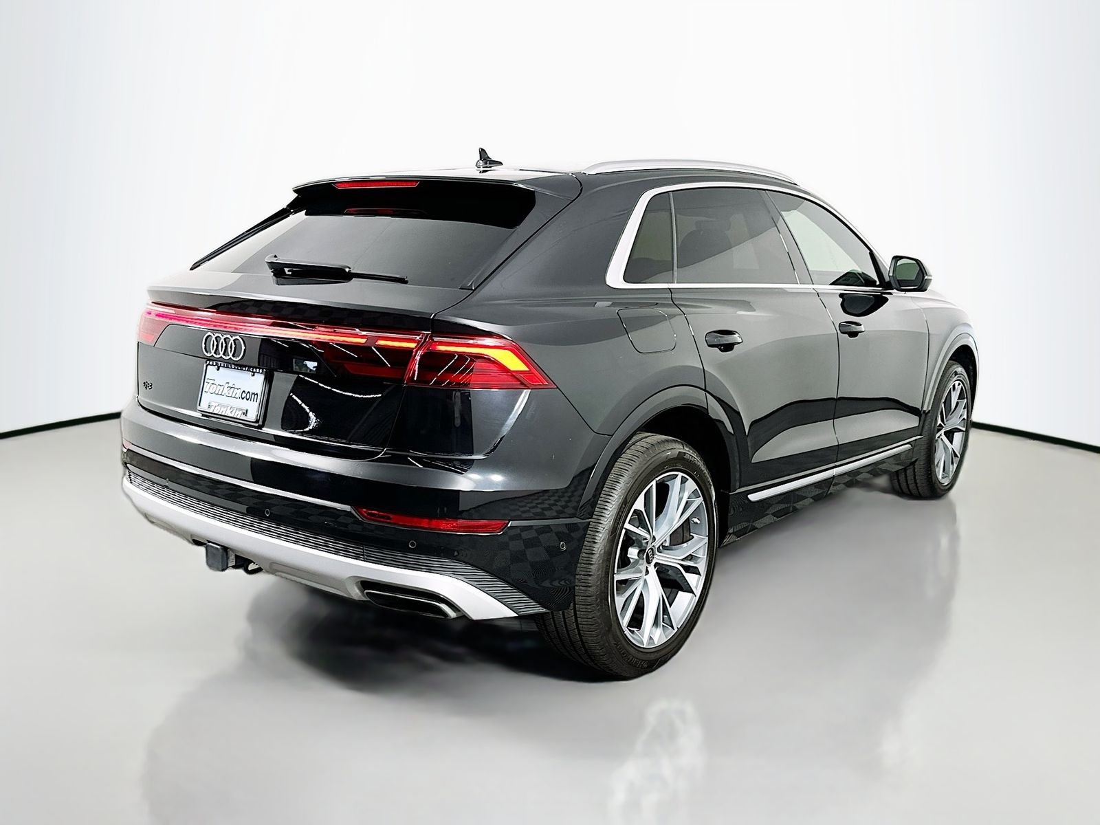 Used 2025 Mythos Black Metallic Audi 55 Premium Plus image 7