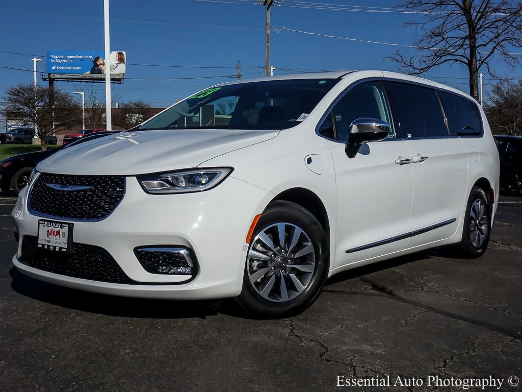 Used 2023 Chrysler Pacifica Hybrid Limited with VIN 2C4RC1S79PR518607 for sale in Lisle, IL