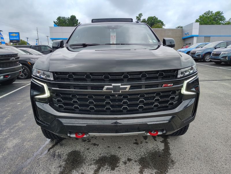Used 2024 Black Chevrolet Z71 image 2