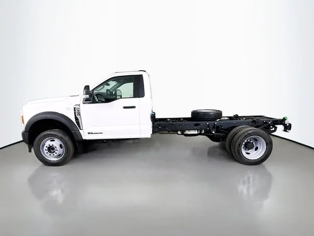 New 2026 Oxford White Ford XL image 4
