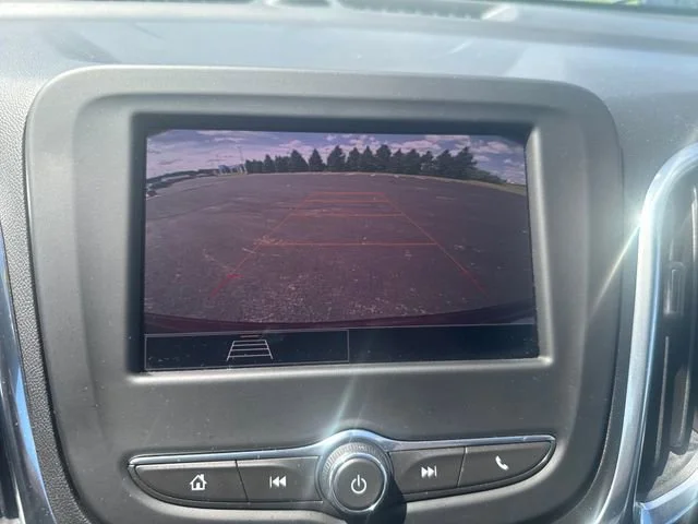 Used 2022 Cherry Red Tintcoat Chevrolet LT image 24