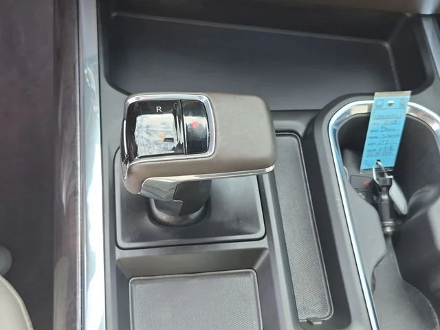 Used 2025 White Chevrolet LTZ image 27