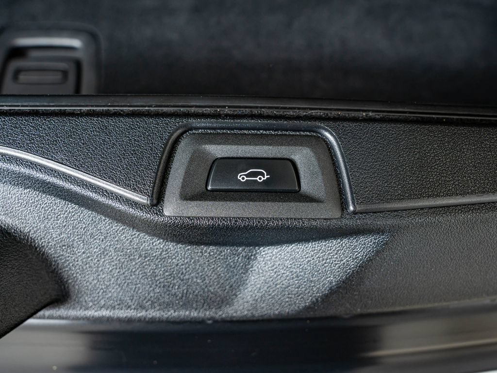 Used 2023 Frozen Black Metallic BMW M50i image 43