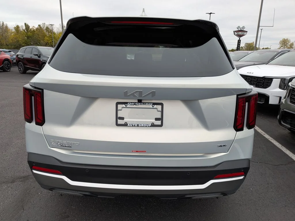 2026 Kia Sorento S - Photo 6
